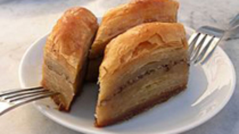 Cevizli Ev Baklavası