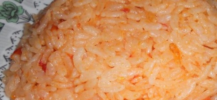 Domatesli Pilav Tarifi