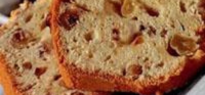 Oktay Usta Fındıklı Üzümlü Kek