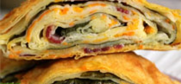Ispanaklı Pastırmalı Börek Tarifi