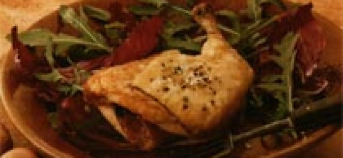 Peynirli Pastırmalı Tavuk Tarifi