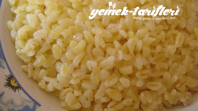 Salçasız Bulgur Pilavı Tarifi