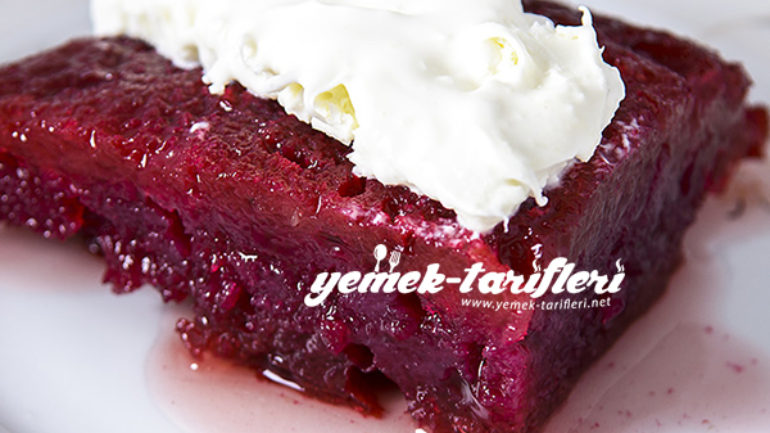 Nefis Lezzet: Vişneli Ekmek Tatlısı