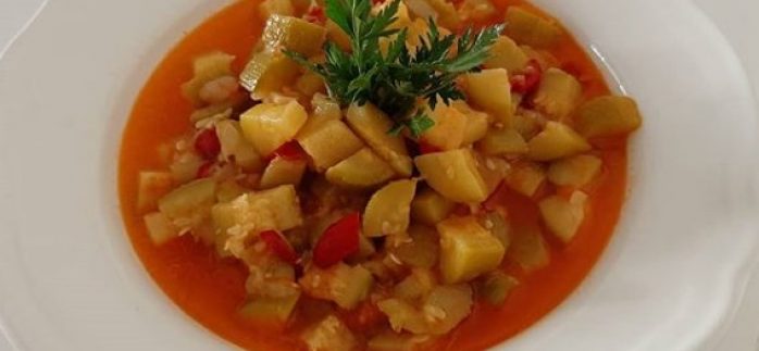 Zeytinyağlı Kabak Yemeği